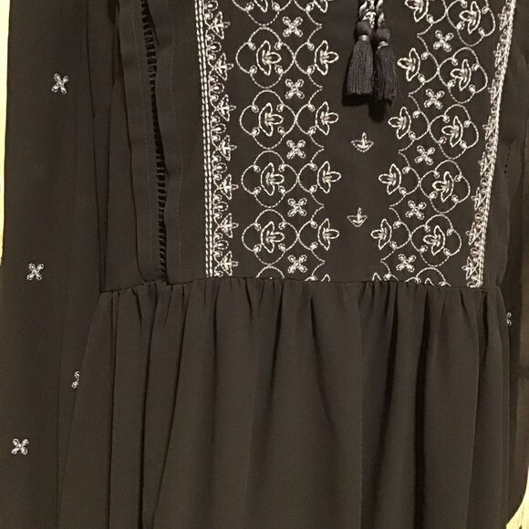 Time and Tru Black Boho Embroidered Dress L 12-14 - Picture 3 of 10